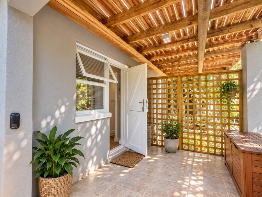 4 Bedroom Property for Sale in Fisherhaven Western Cape